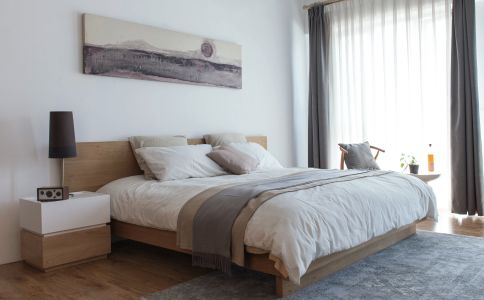 專注于輕奢床具的生產,沐丫丫家具品牌輕奢家具的首選